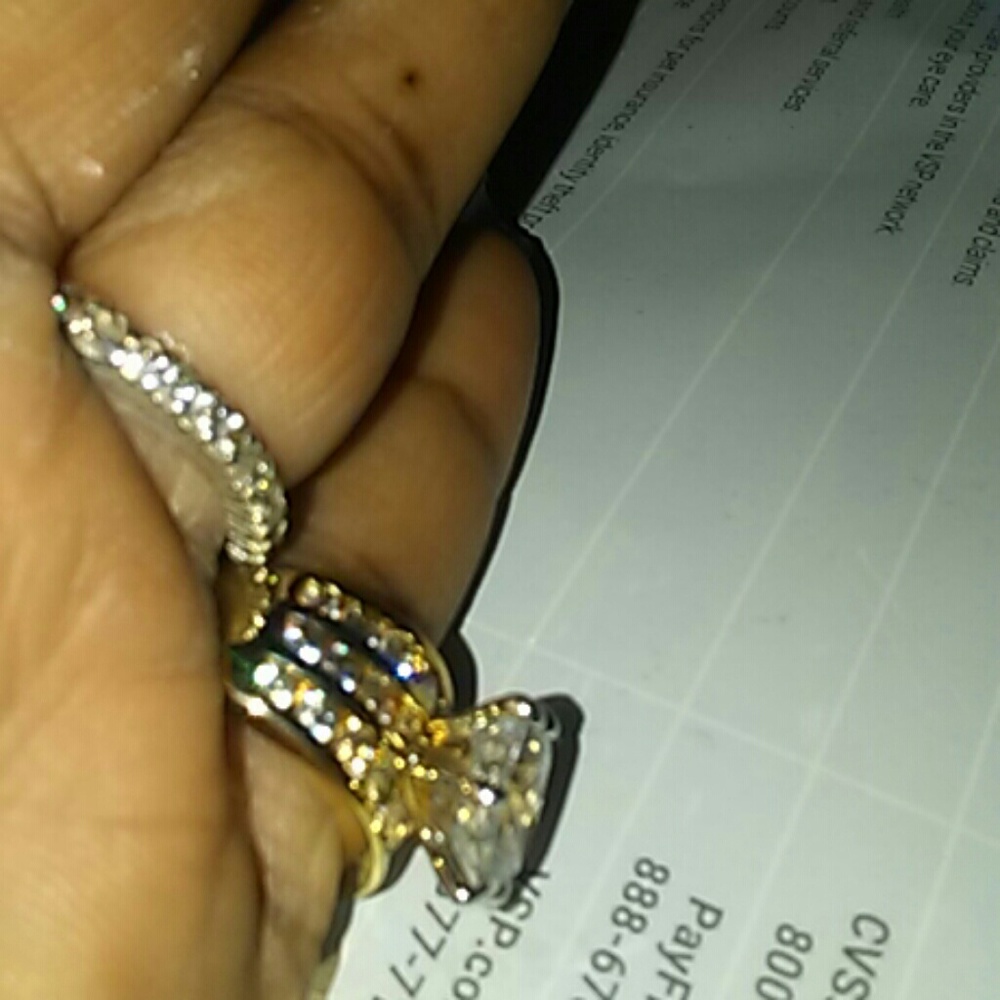 CZ TRIPLE BAND ENGAGEMENT RING💍 - Picture 3 of 7